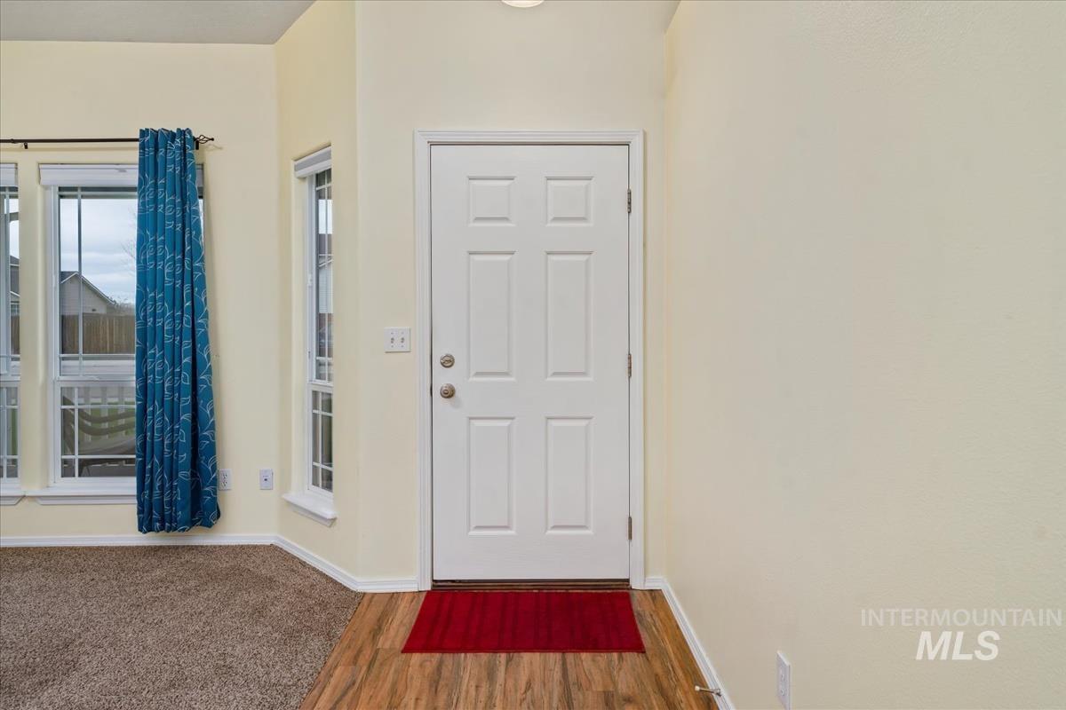 2009 Queen Anne Drive