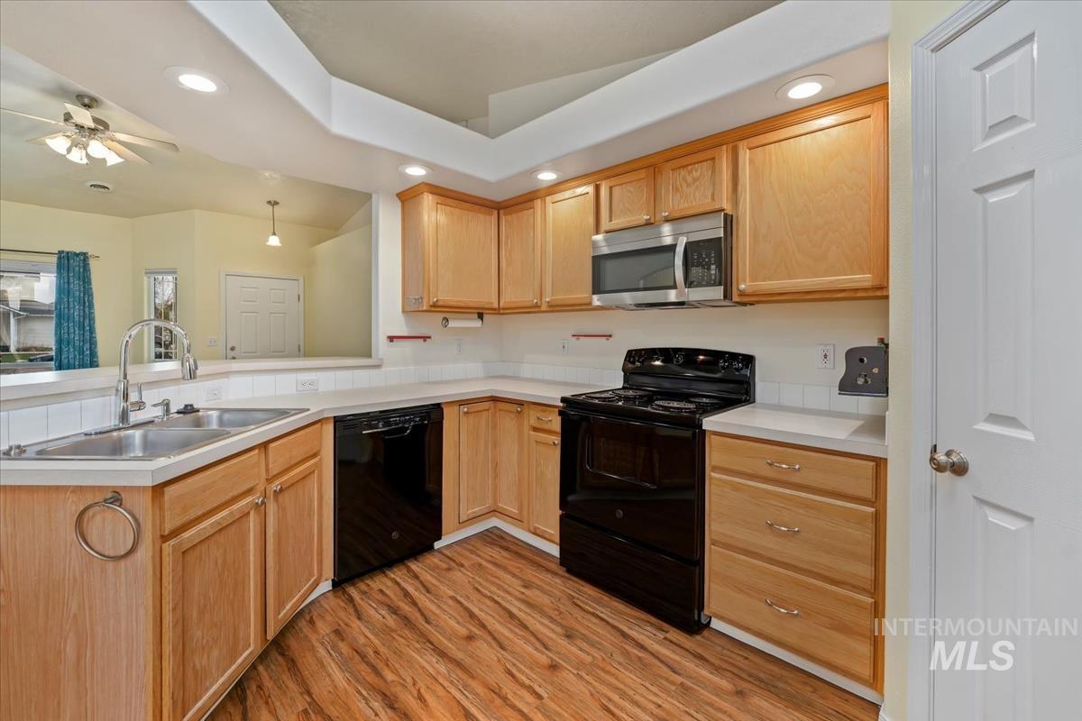 2009 Queen Anne Drive