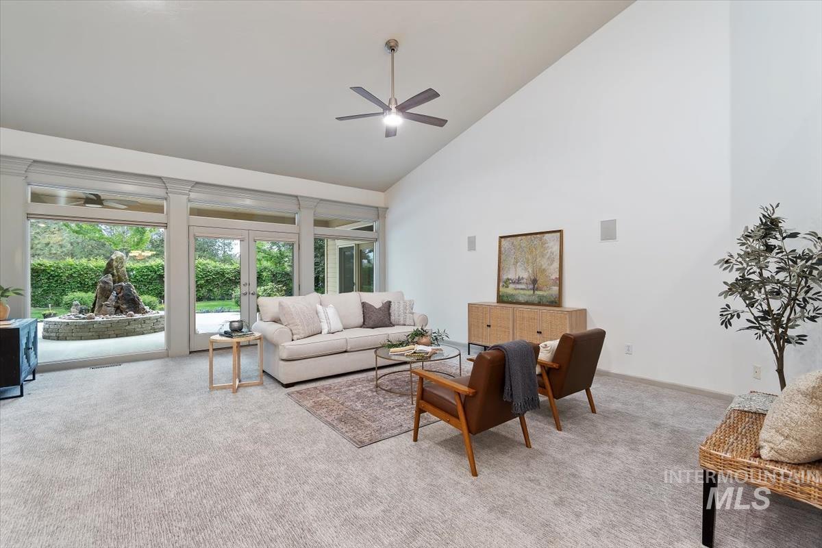 1420 W Powder Ct