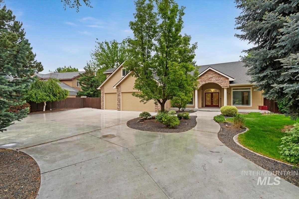 1420 W Powder Ct