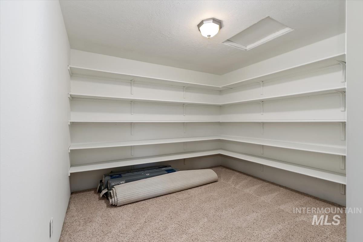 1420 W Powder Ct