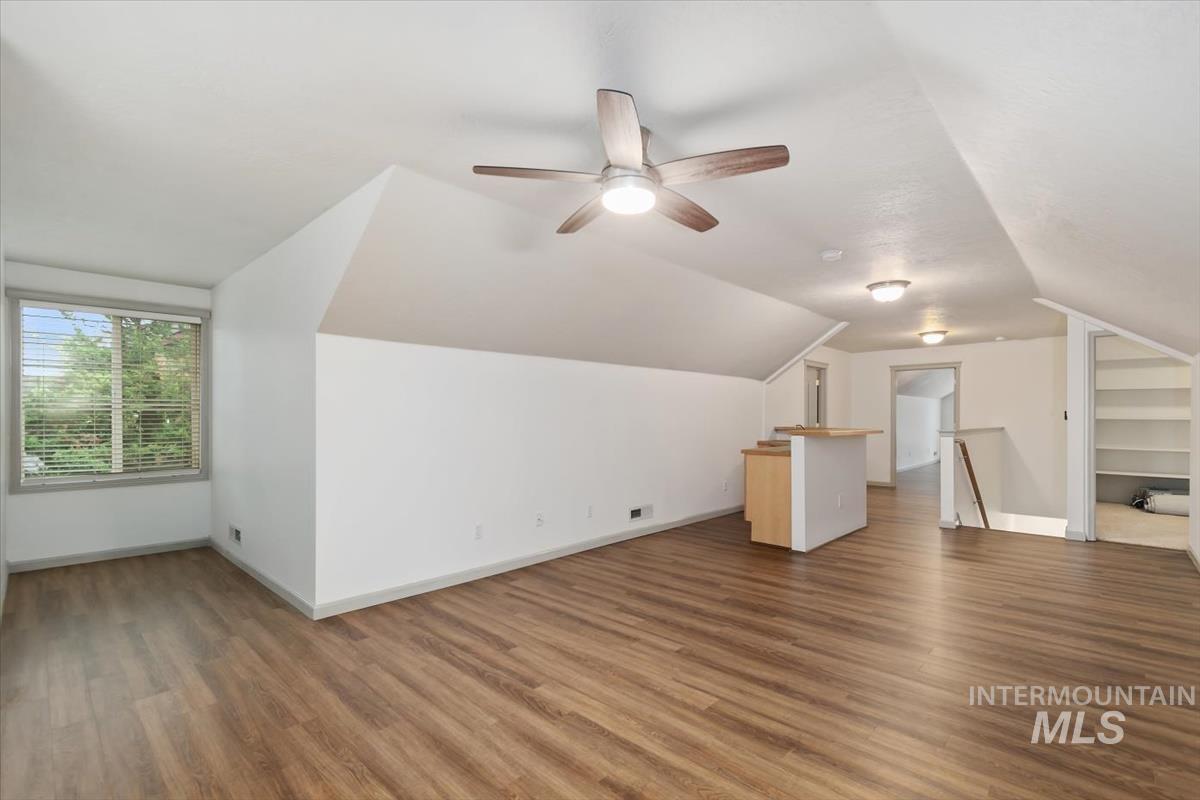 1420 W Powder Ct