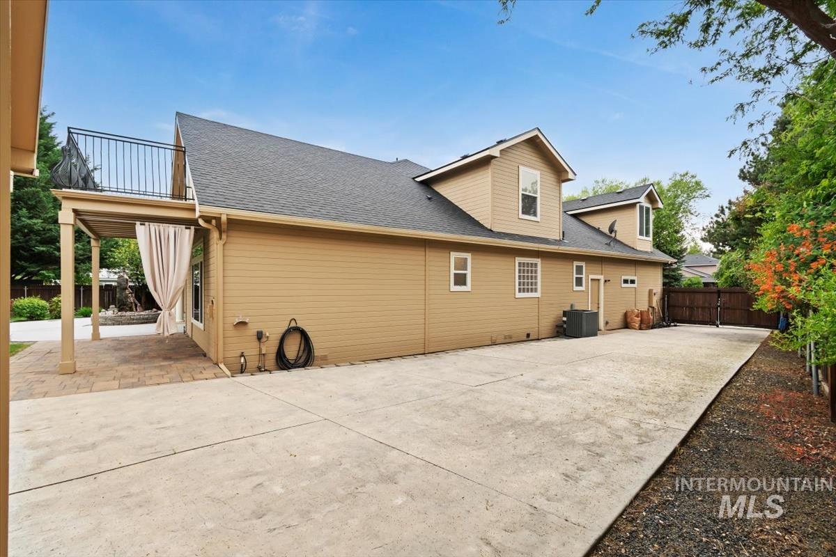 1420 W Powder Ct