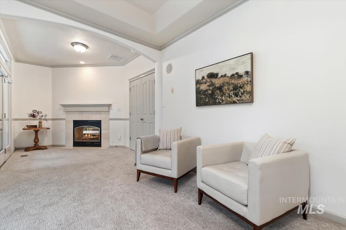 1420 W Powder Ct