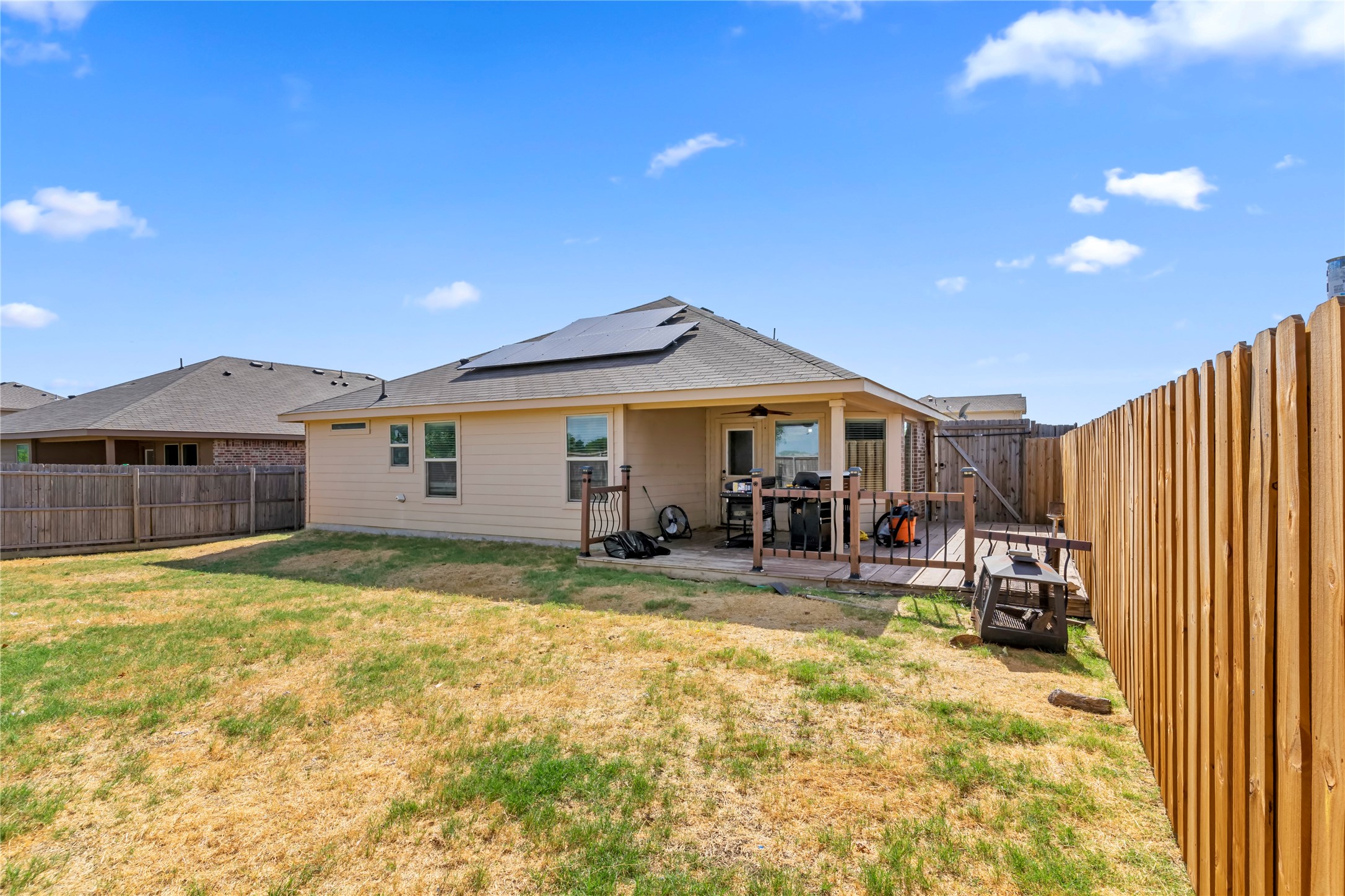 305 Pimlico Way