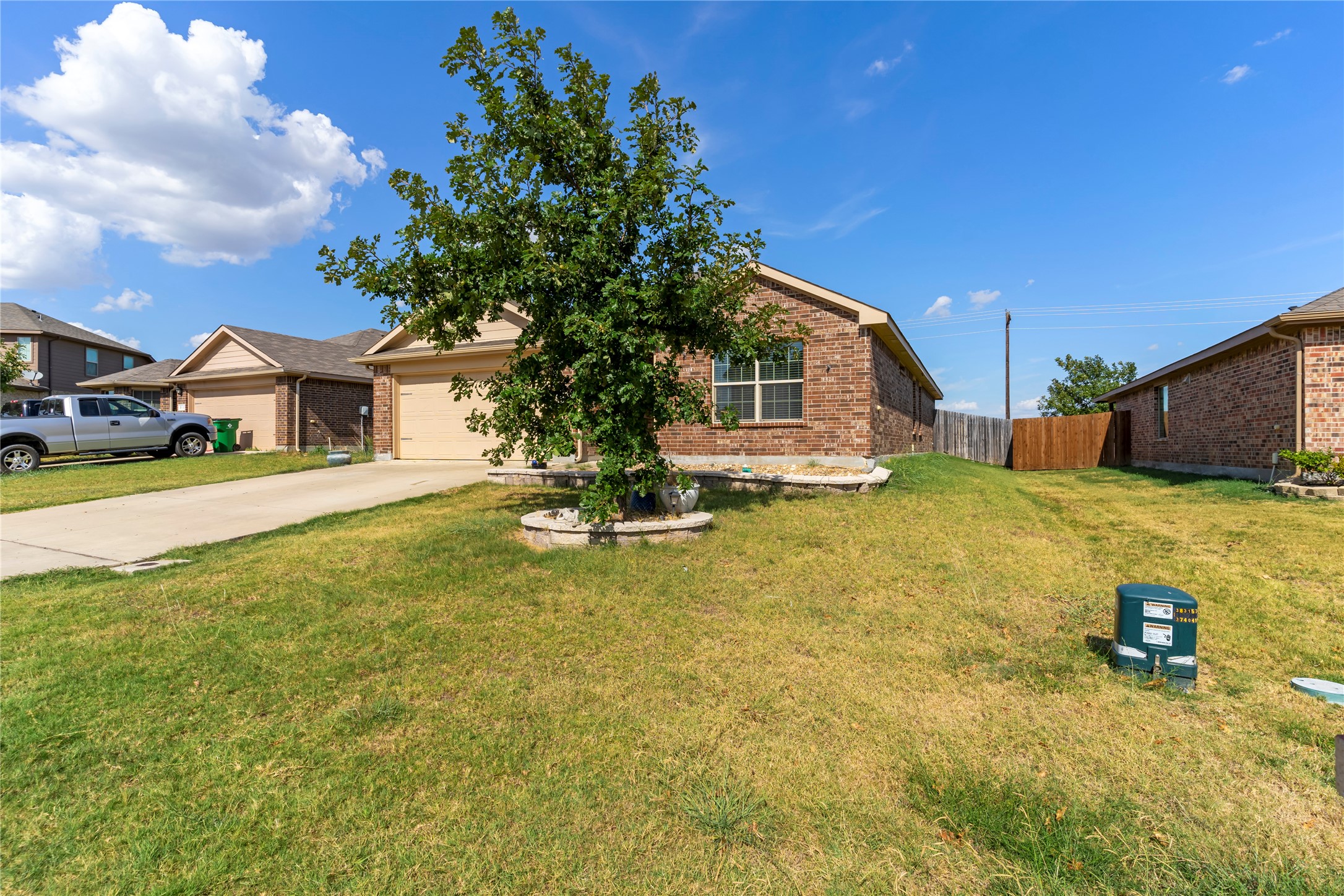 305 Pimlico Way