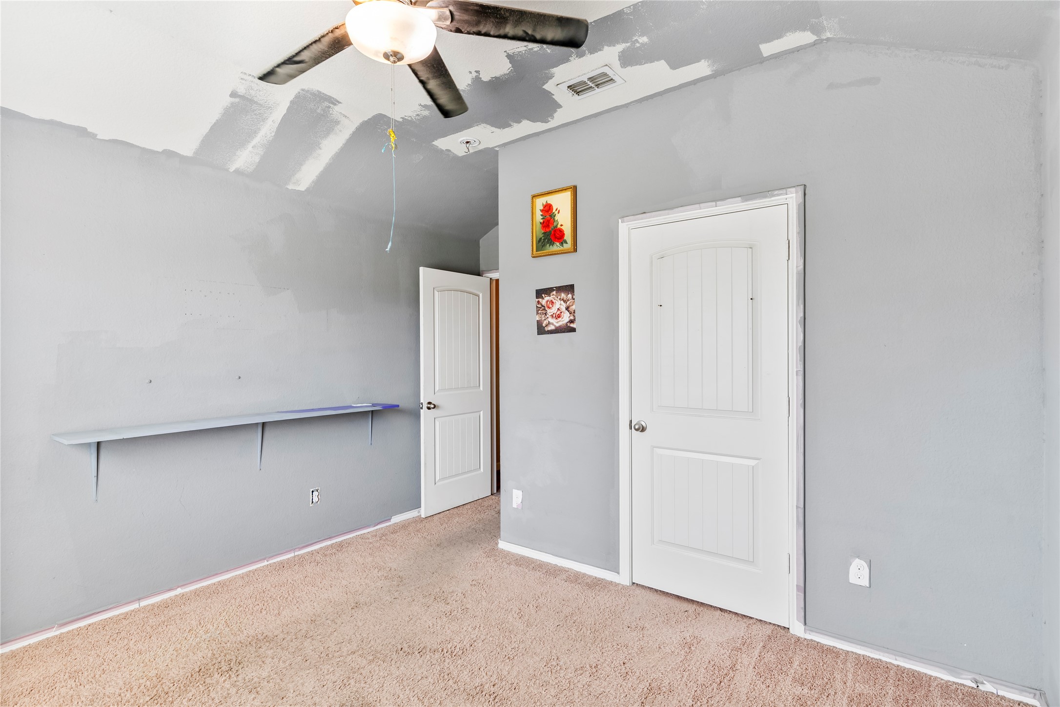 305 Pimlico Way