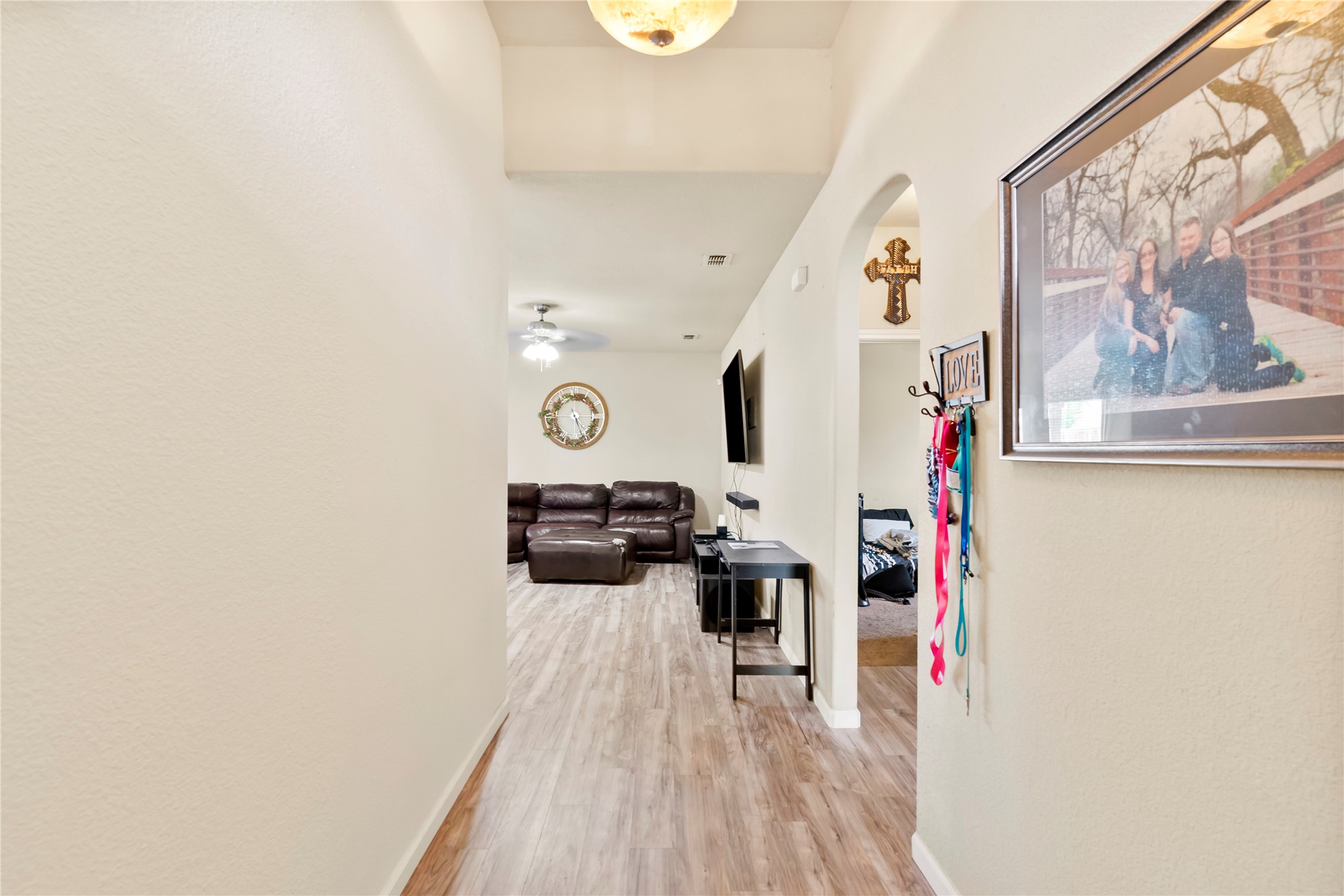 305 Pimlico Way