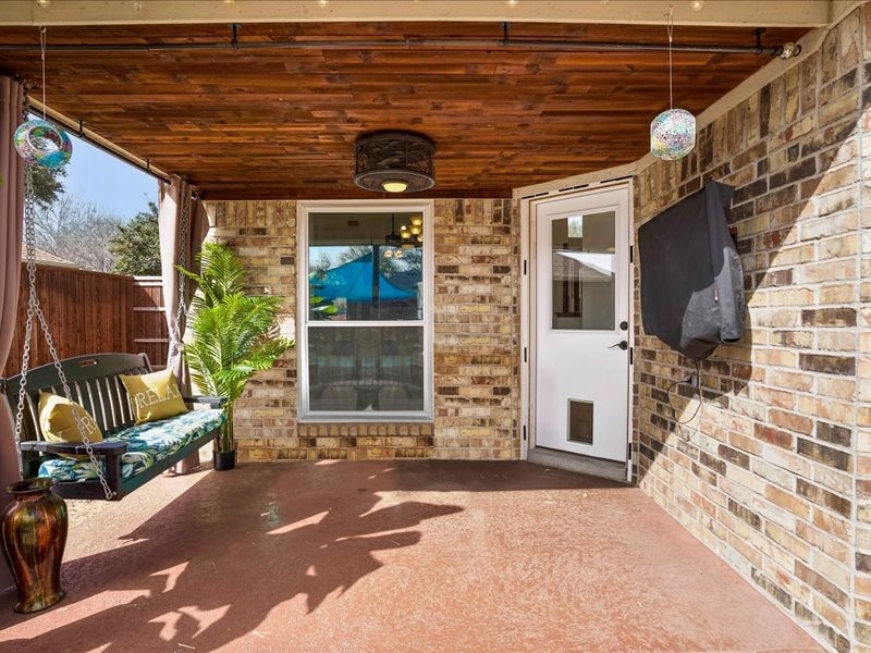 608 Ridgemont Drive