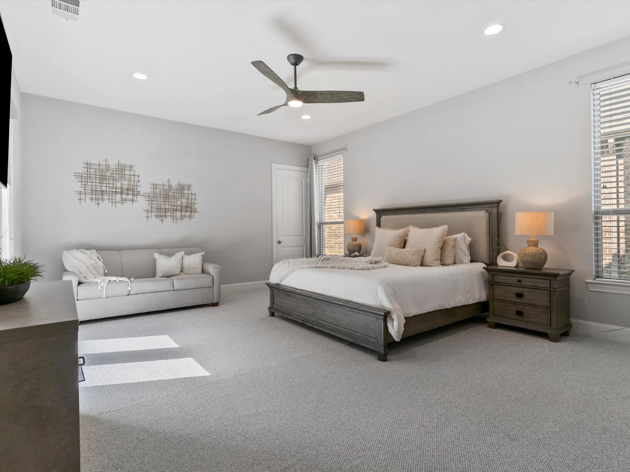 2908 Ballater Court