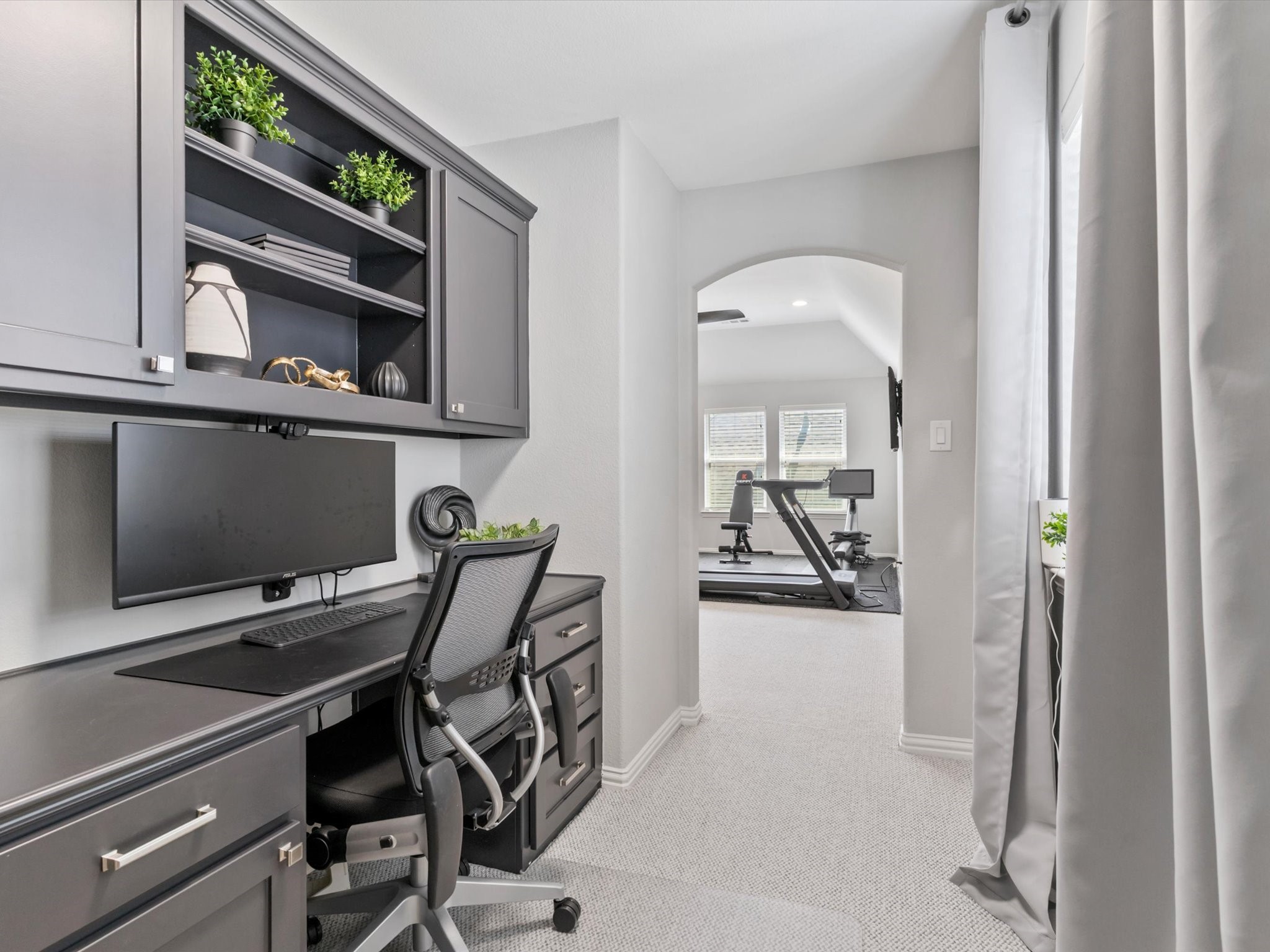 2908 Ballater Court