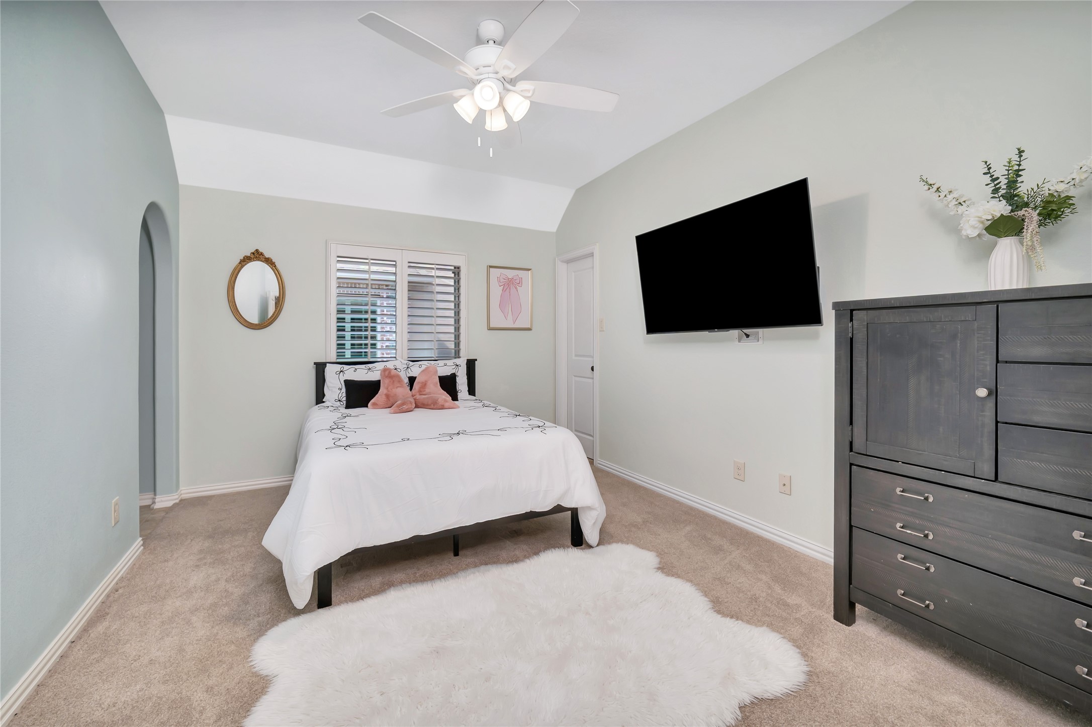 4644 Pony Court