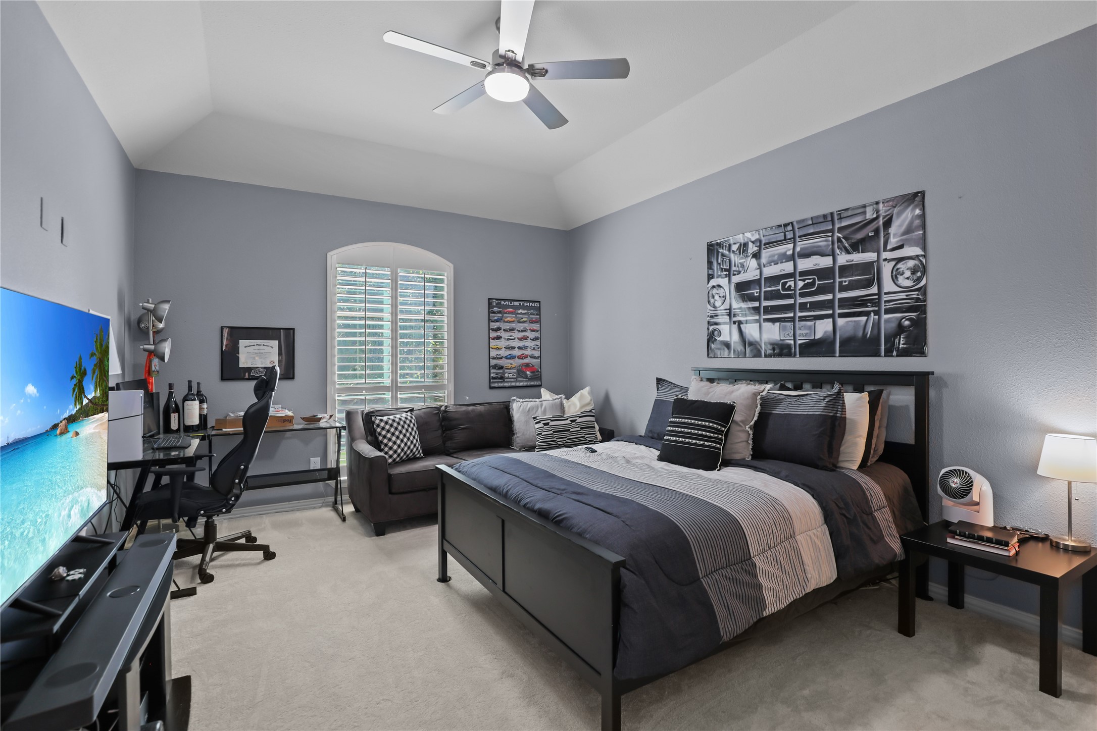 2212 Hague Drive
