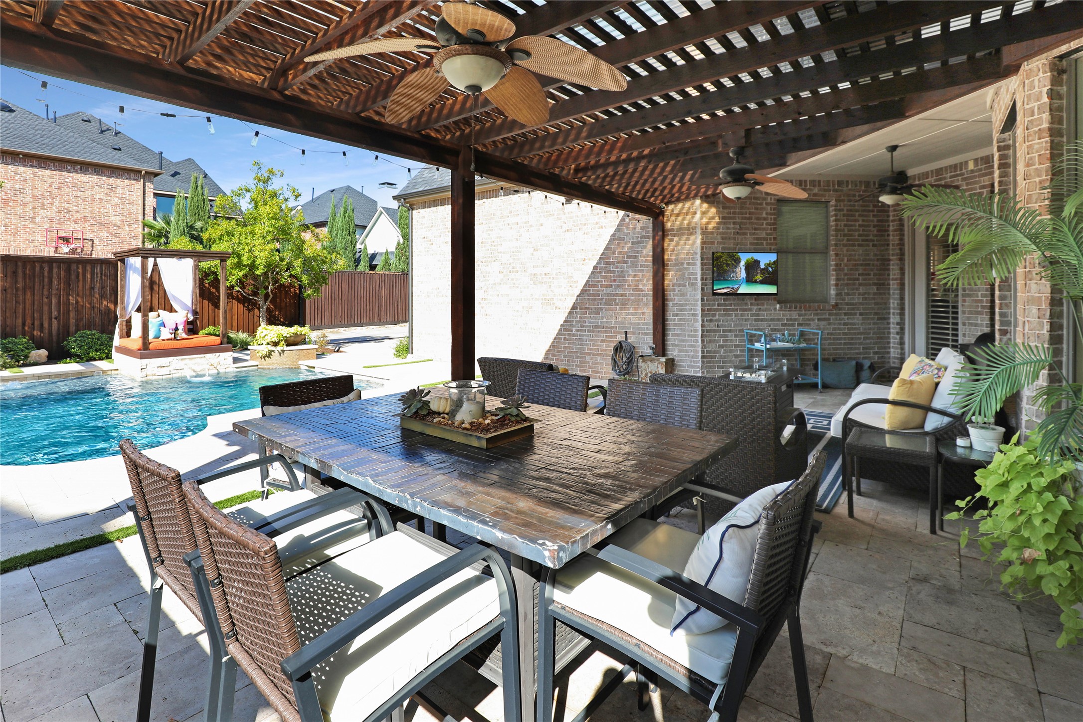 2212 Hague Drive