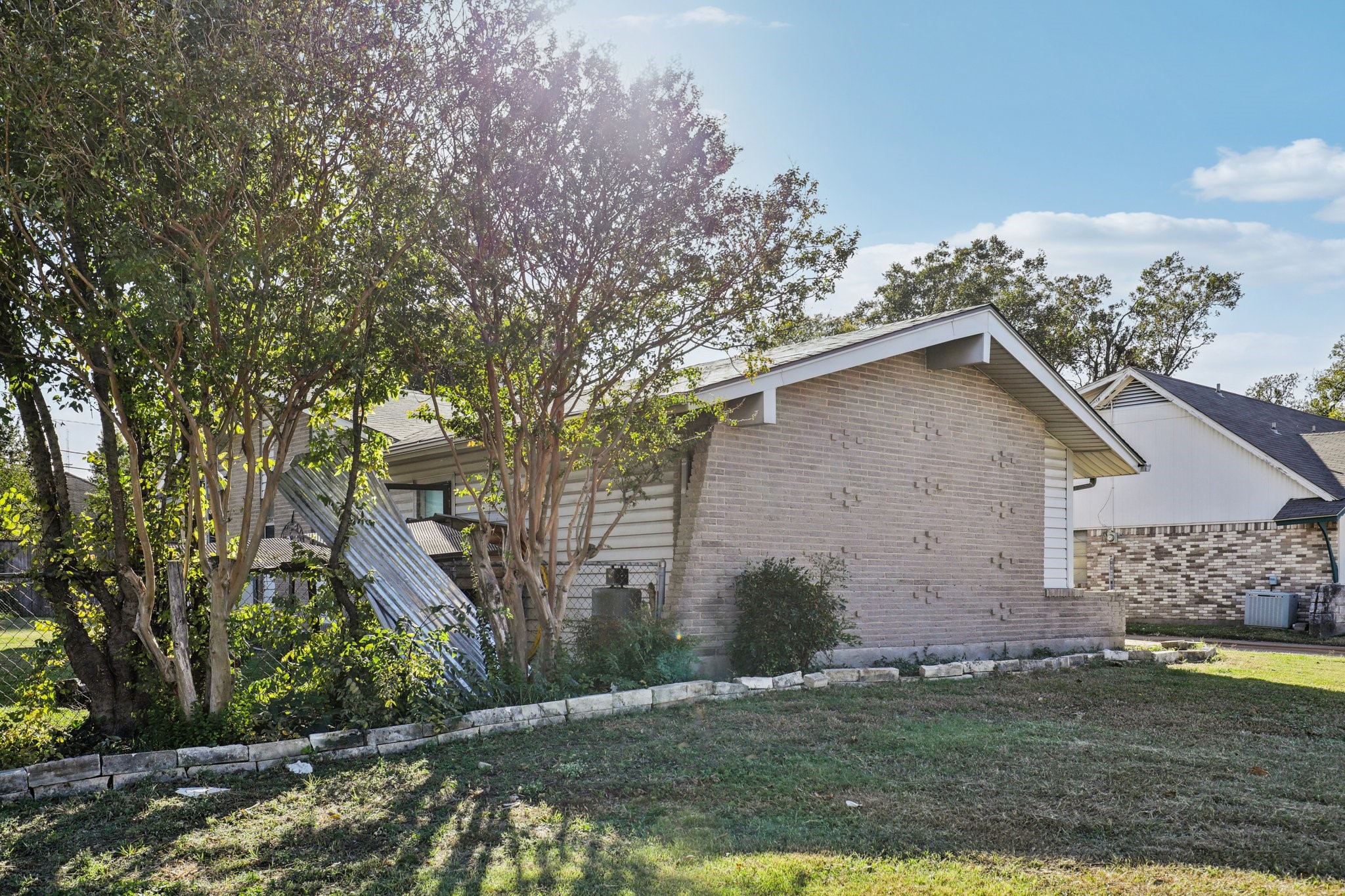 3502 Plaza Park Drive