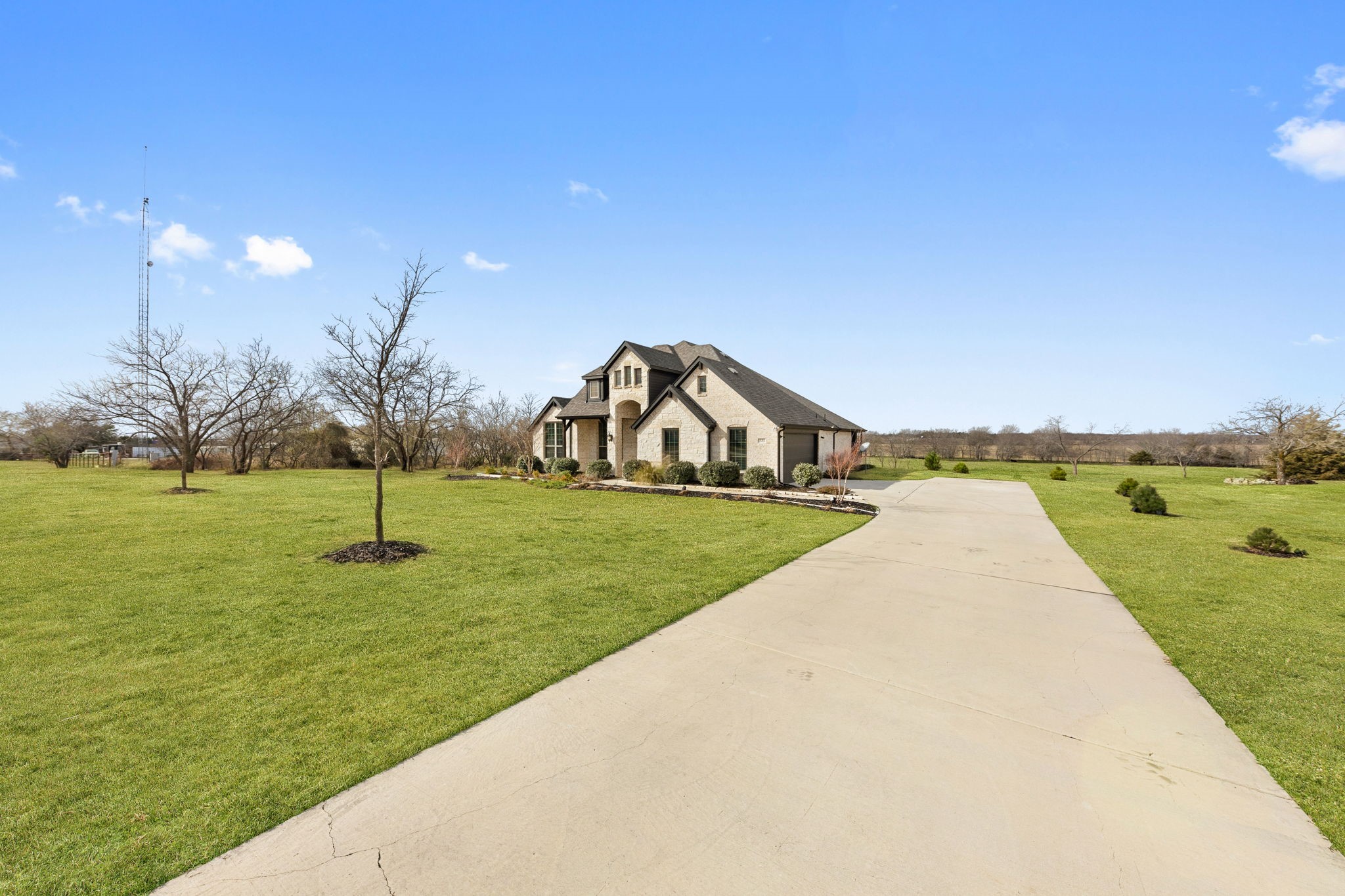 331 Buckthorn Drive