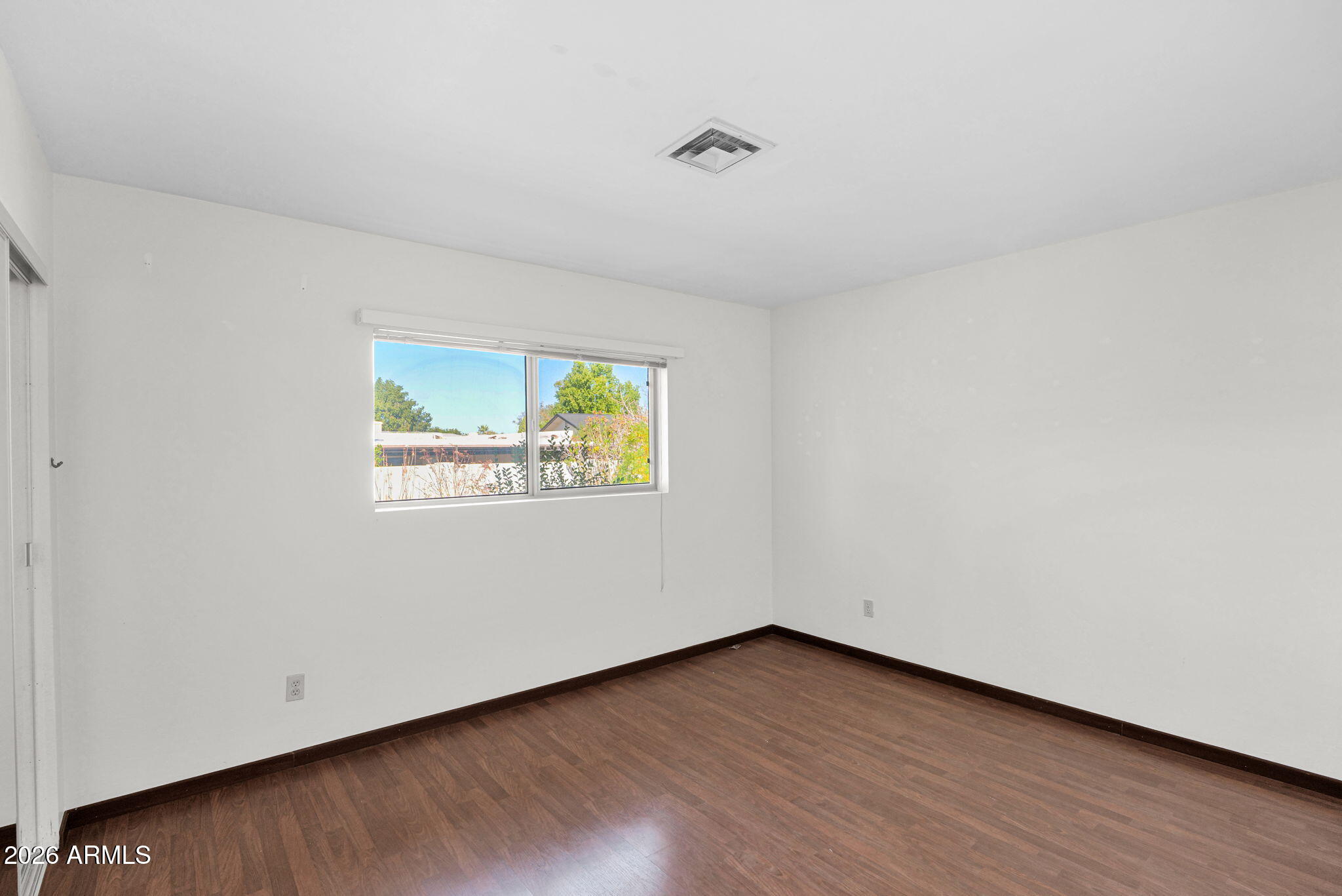 2818 E CALAVEROS Drive
