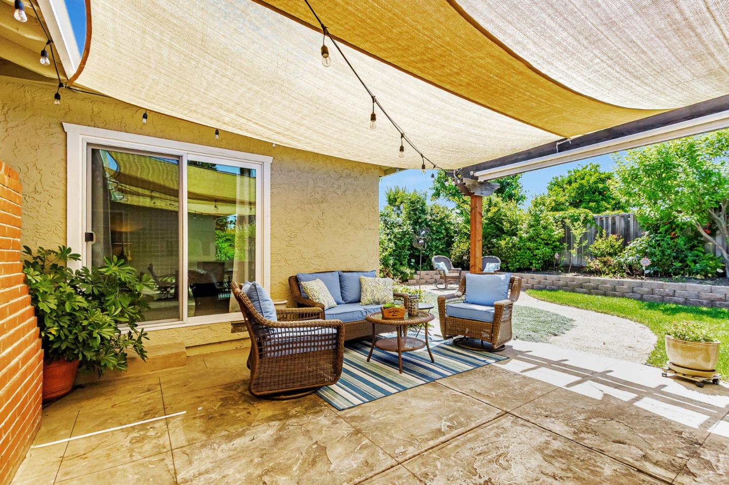 6729 Tannahill Drive
