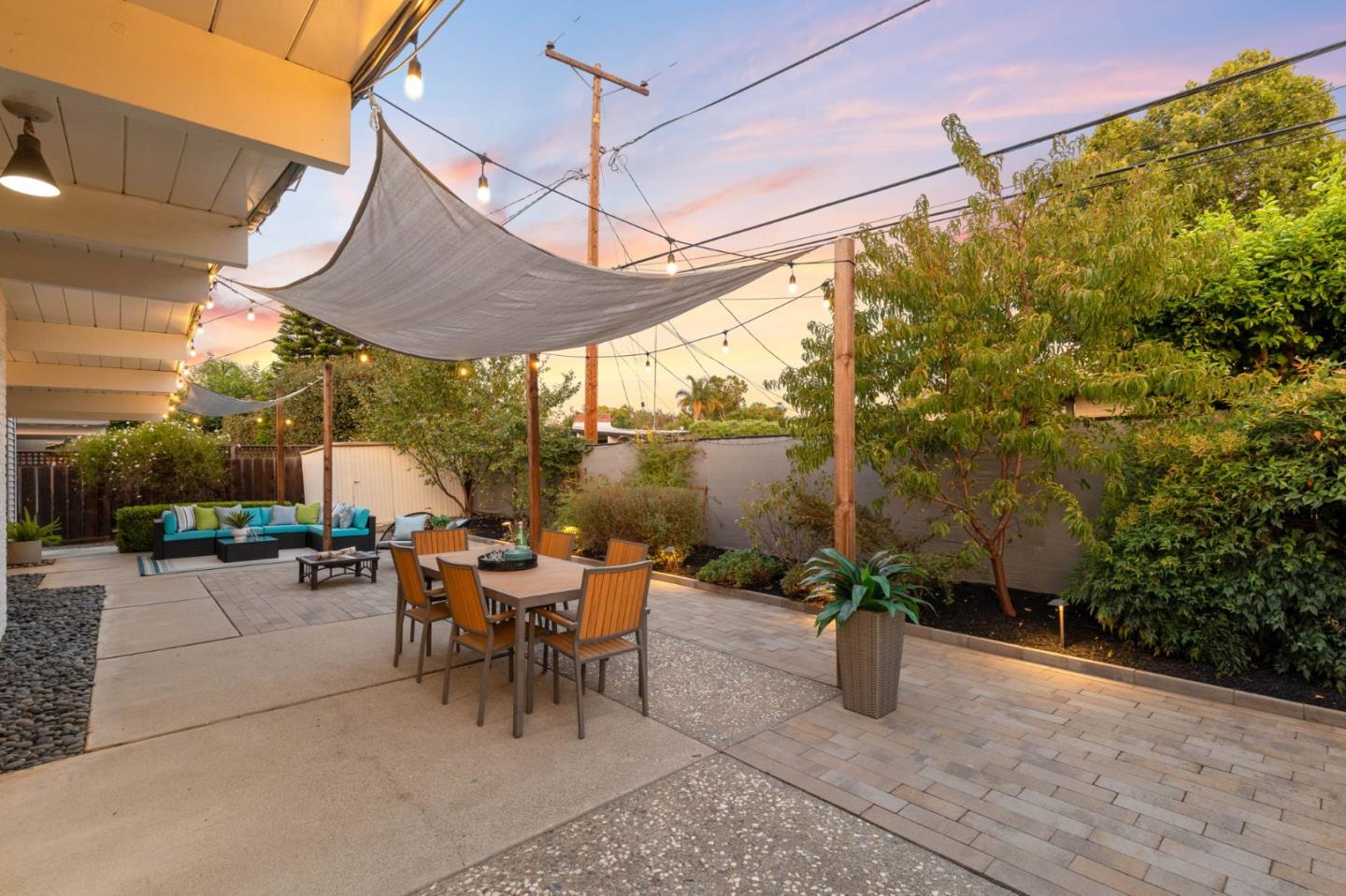1650 Fairorchard Avenue