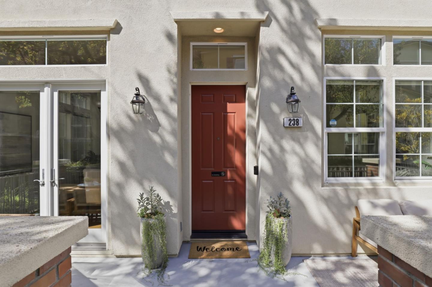 238 Monte Vista