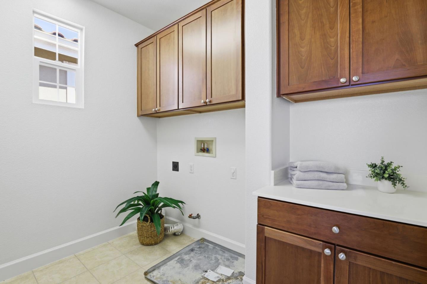 238 Monte Vista