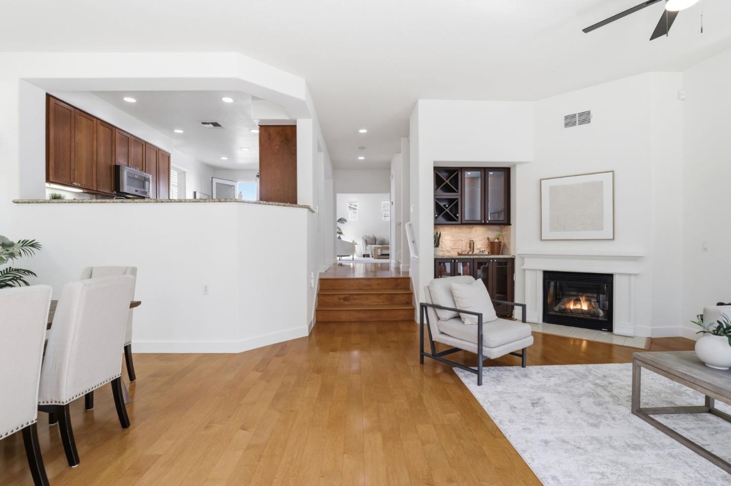 238 Monte Vista