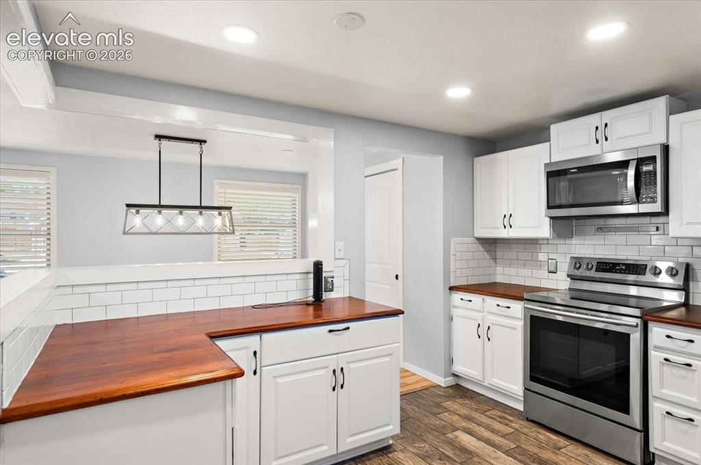 3265 Leoti Drive