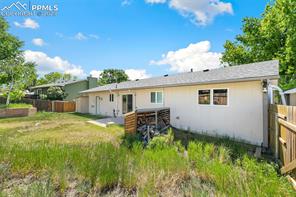 1920 Heathercrest Drive