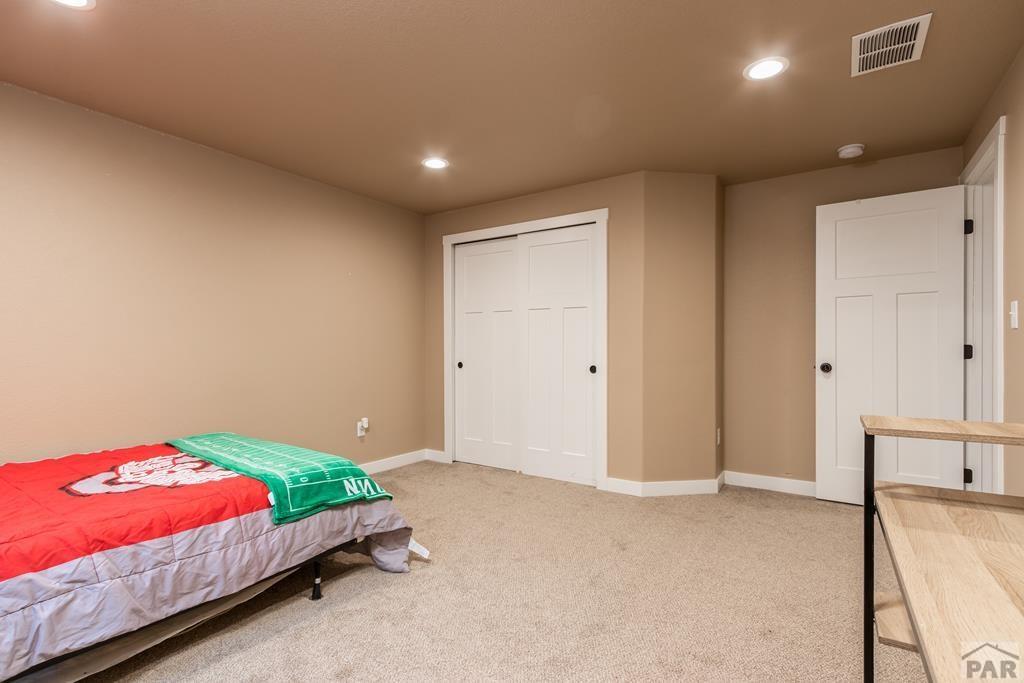 1075 E Buffalo Bill Lane