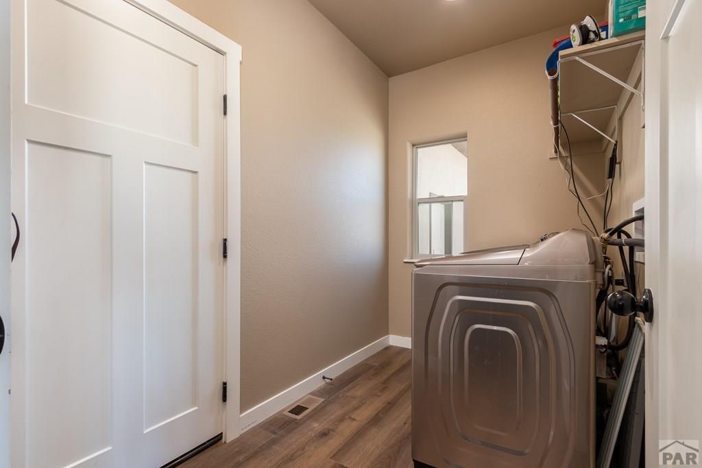 1075 E Buffalo Bill Lane