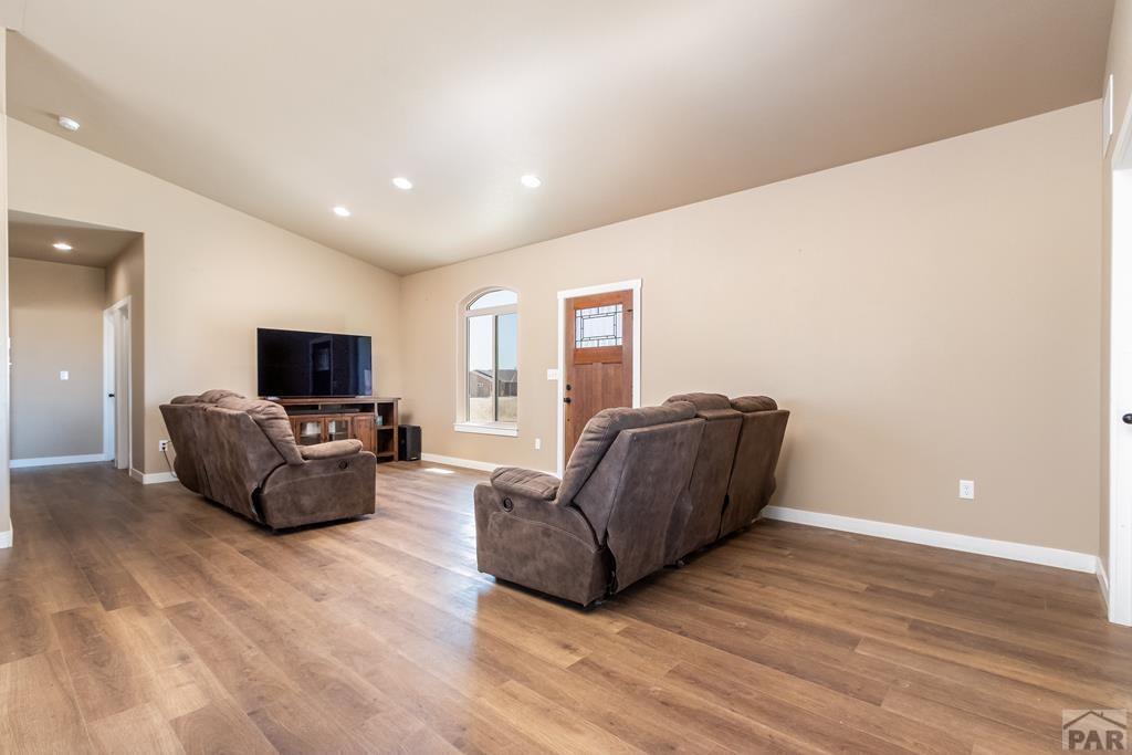 1075 E Buffalo Bill Lane