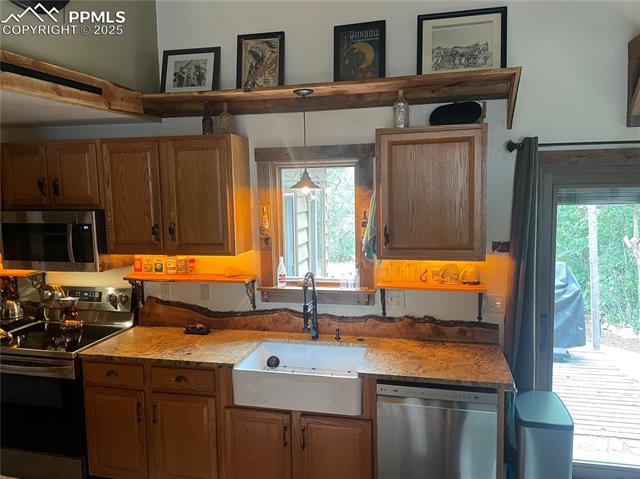 405 Bear Creek Place