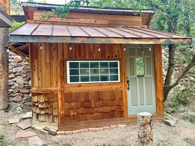 405 Bear Creek Place