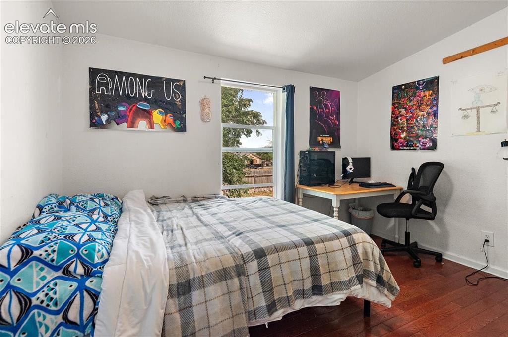 544 Raymont Drive