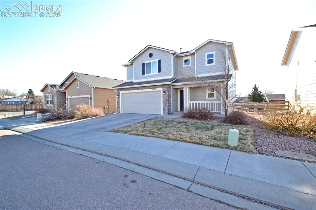 4087 Silver Star Grove