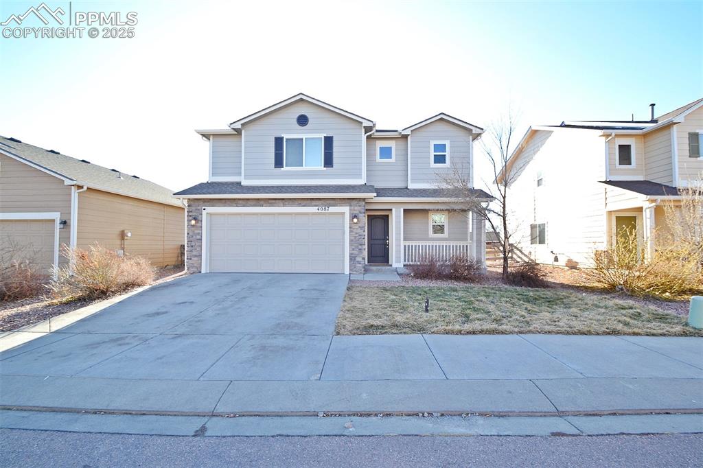 4087 Silver Star Grove