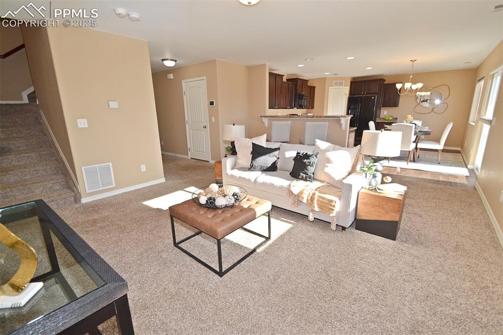 4087 Silver Star Grove