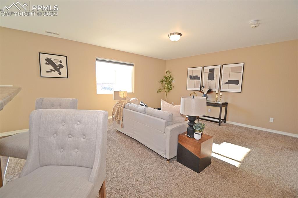 4087 Silver Star Grove