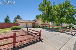 7425 Grand Valley Drive