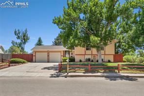 7425 Grand Valley Drive