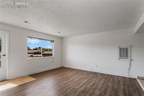 2702 Vinewood Lane 2 1/2