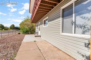 2702 Vinewood Lane 2 1/2