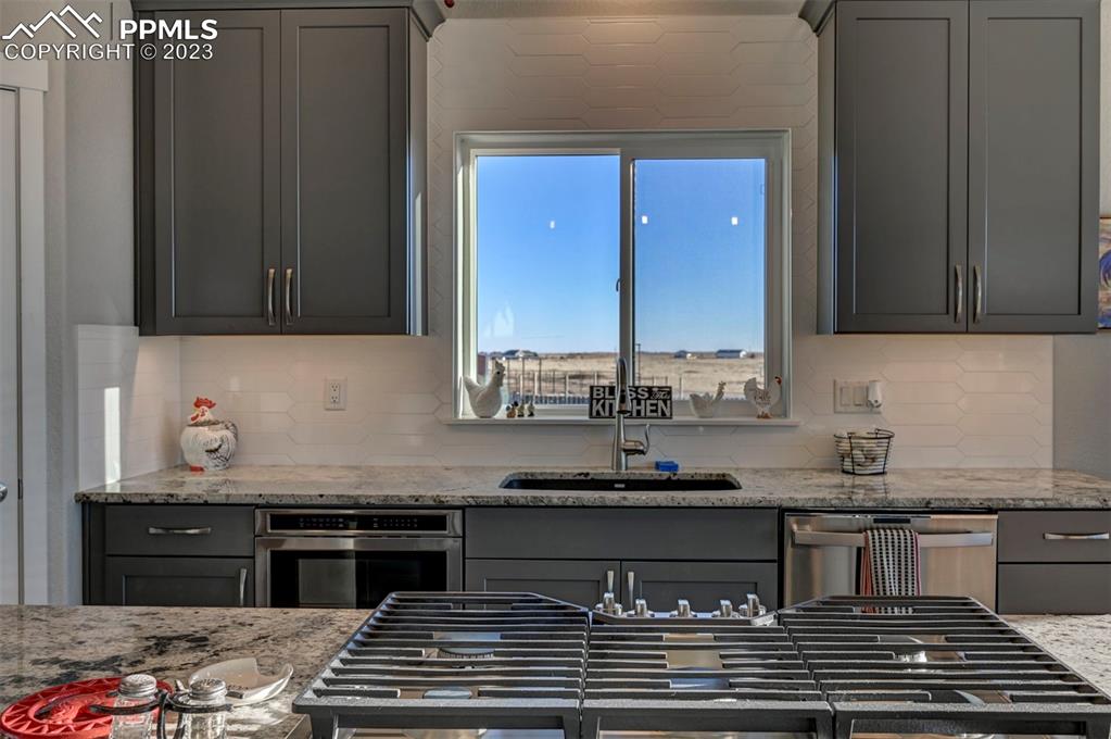 19271 Good Life View