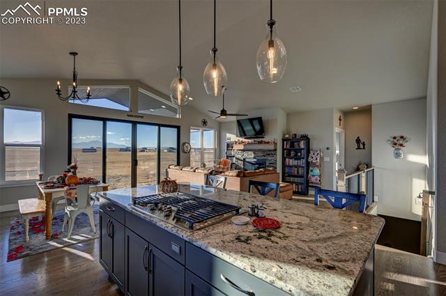 19271 Good Life View