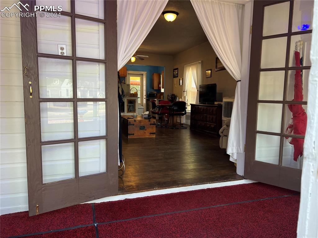 308 E 10th Street