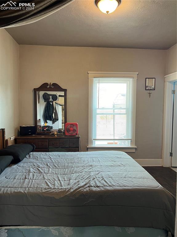 308 E 10th Street