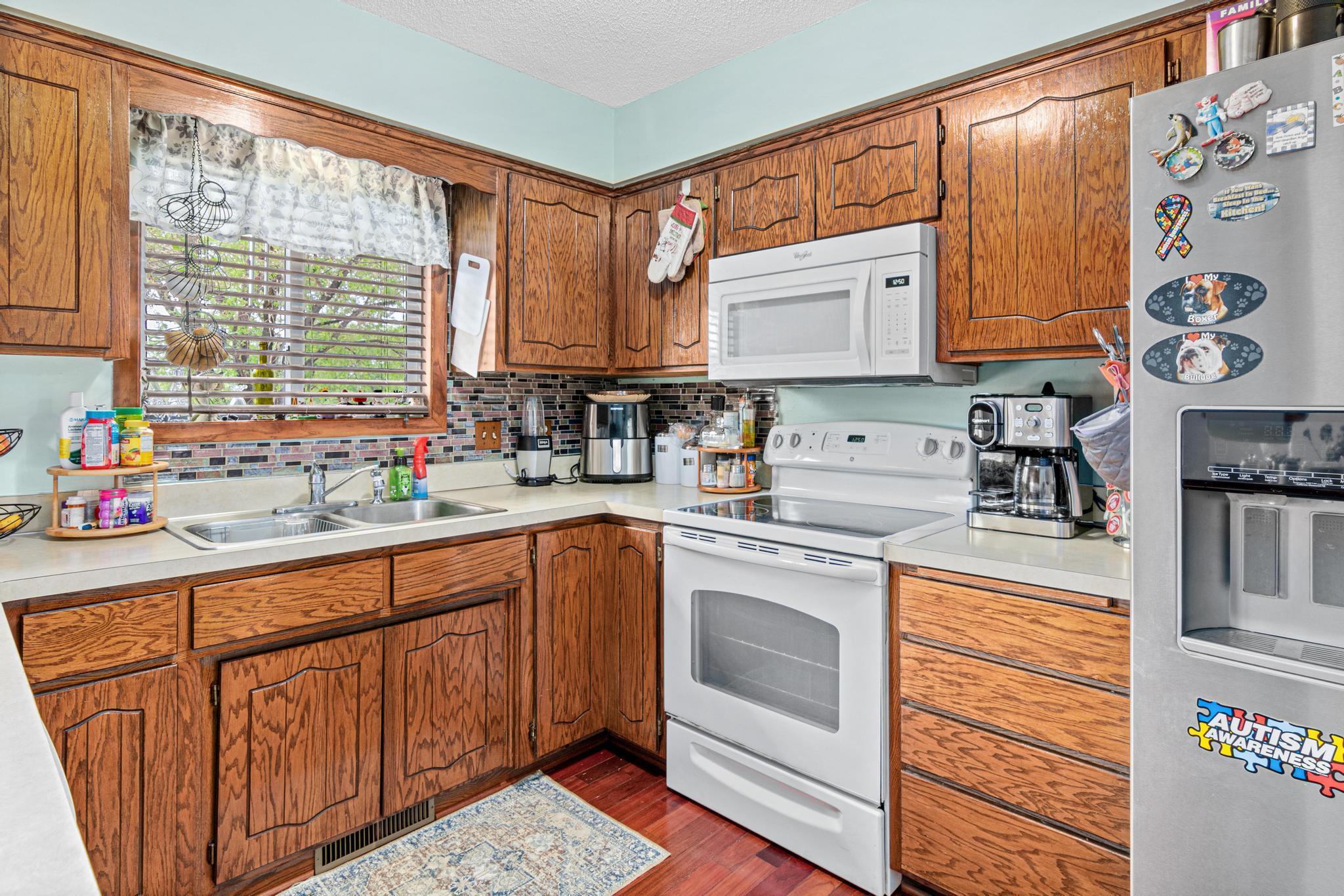 4055 225th Lane NE