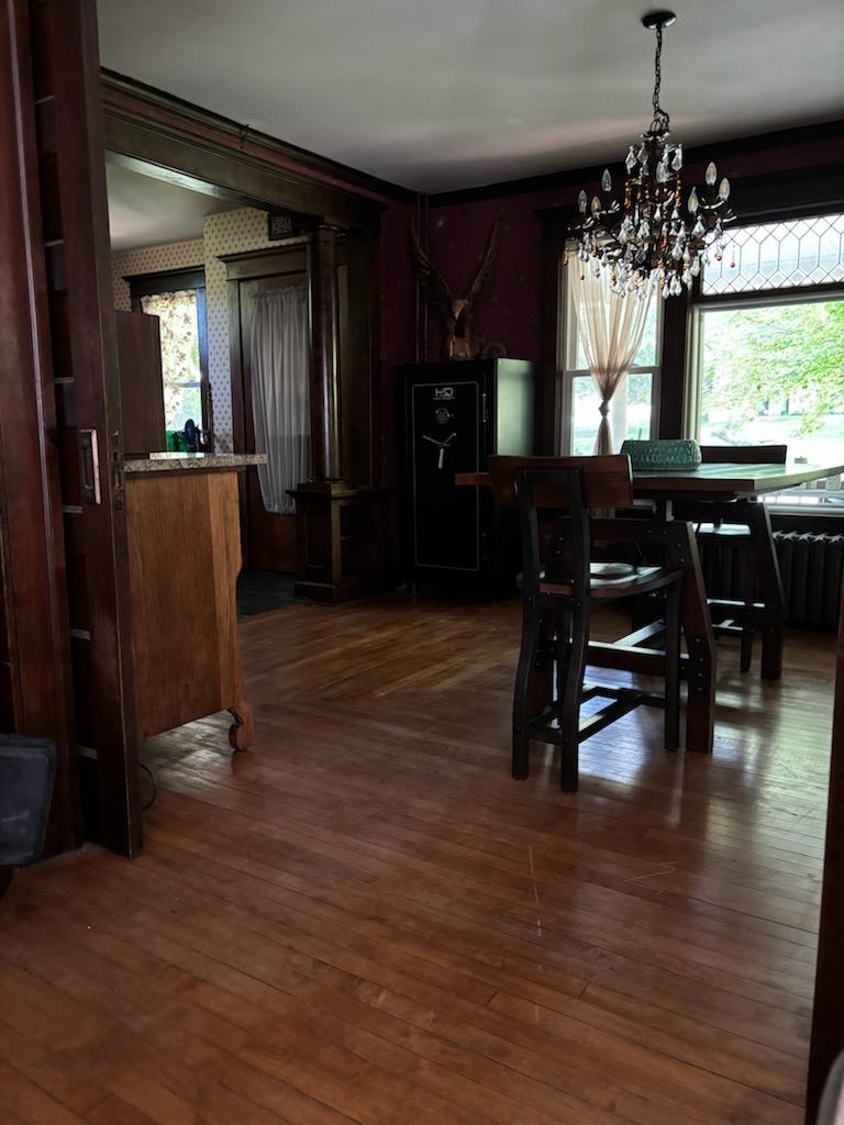 975 E 4th Street