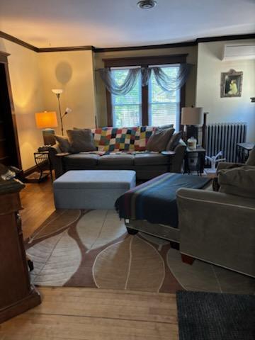 975 E 4th Street