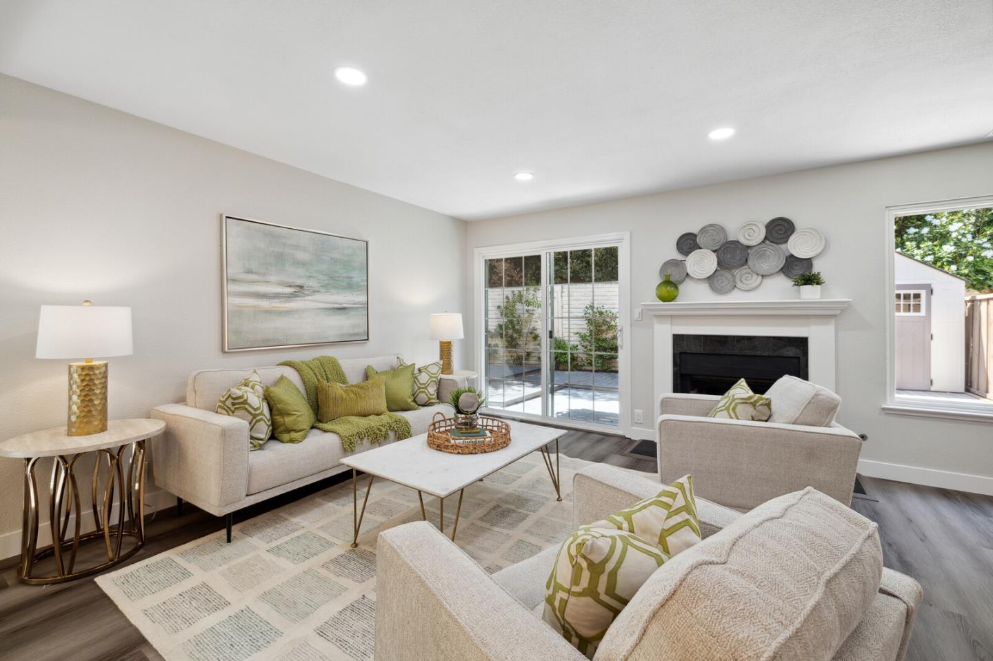 118 Granada Dr